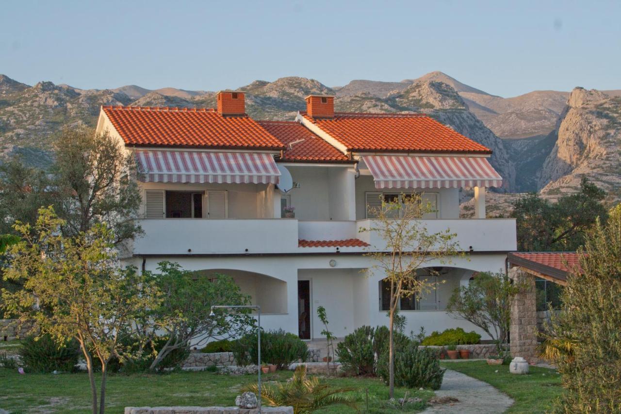 Apartments Punta Seline Exterior photo